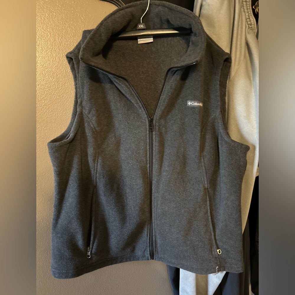 Columbia Vest 2X